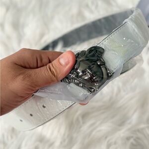 NEW VERSACE La Medusa White Belt Size 40inch NEW IN BOX